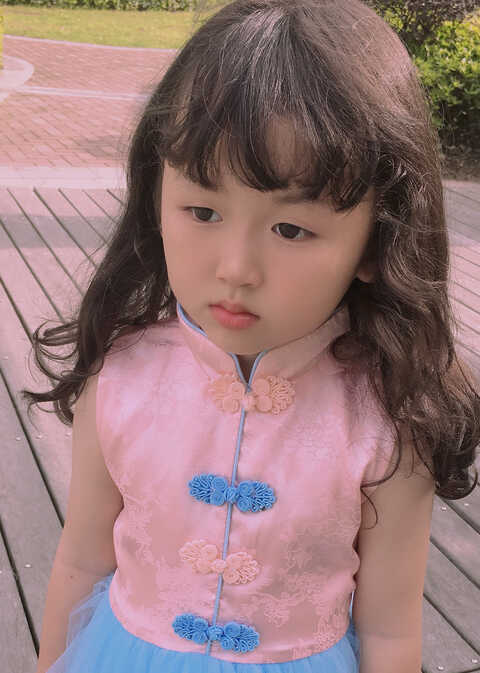 模特-