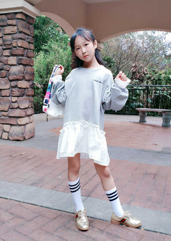 模特-