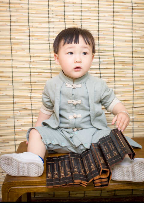 模特-