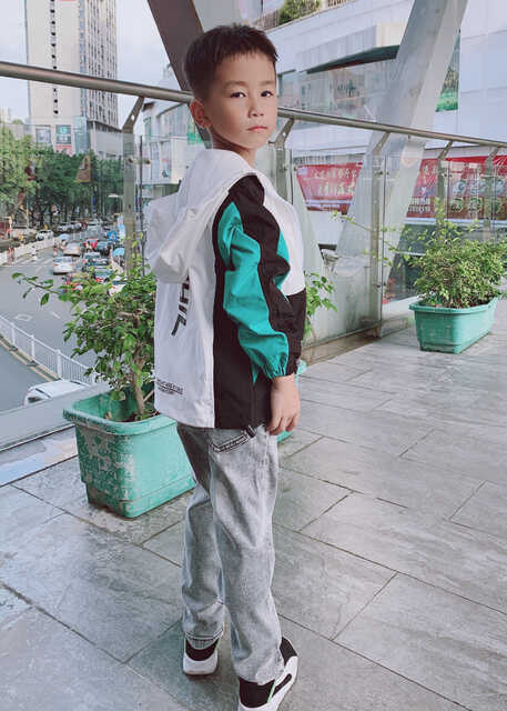 模特-