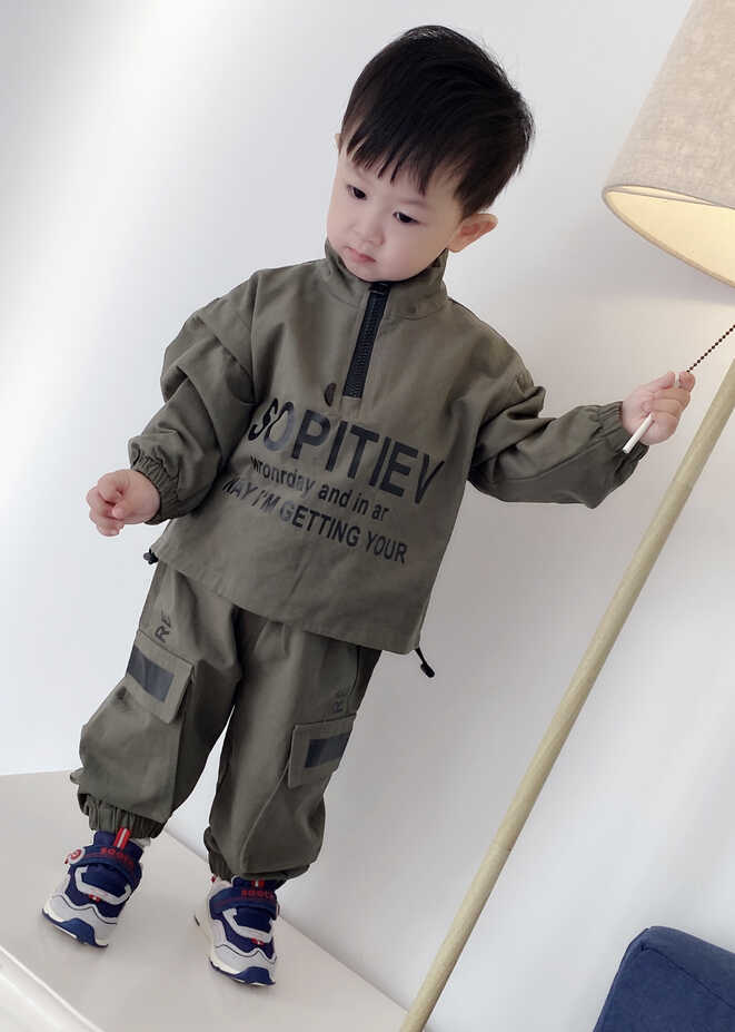 模特-