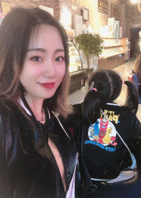 模特-