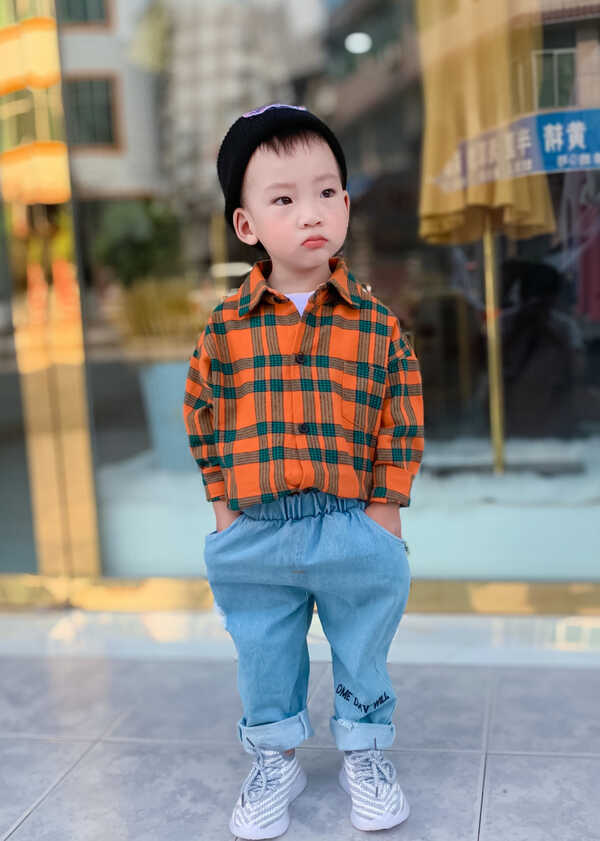 模特-