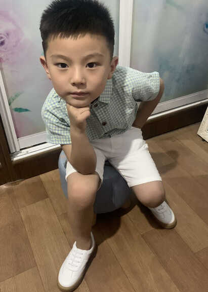 模特-