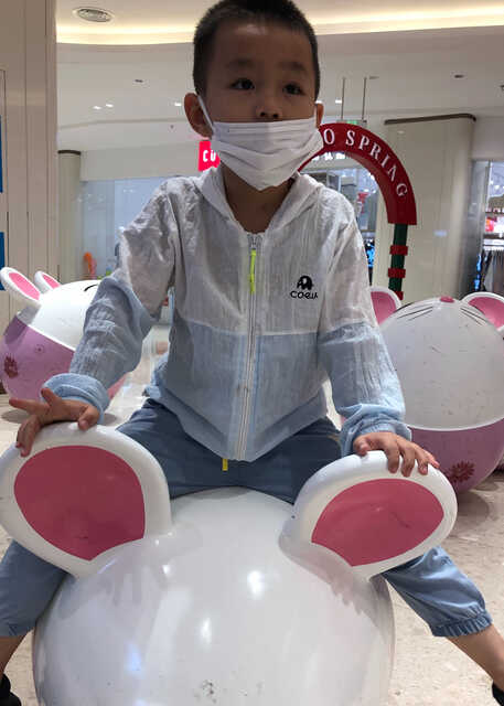 模特-