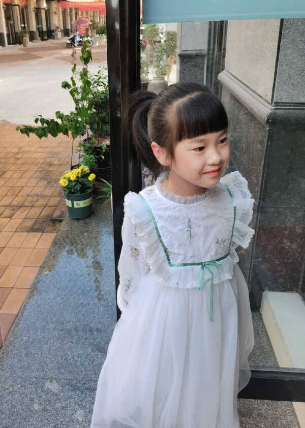 模特-