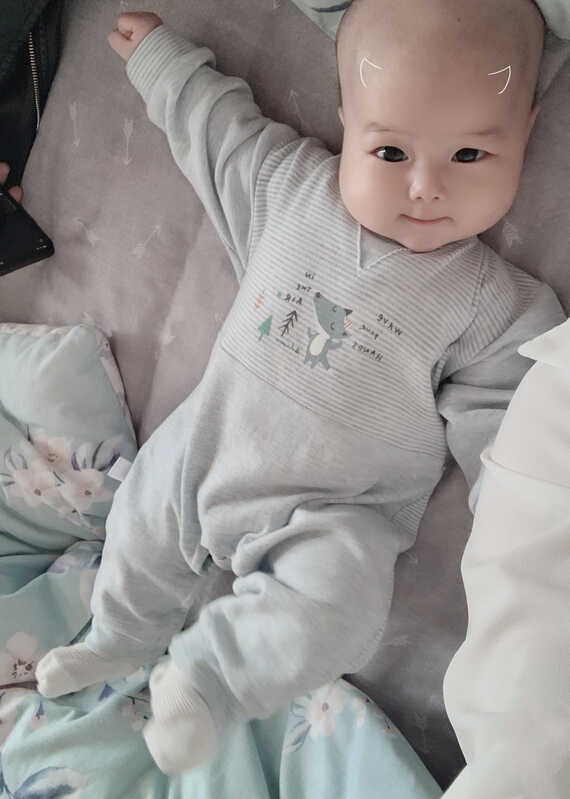 模特-