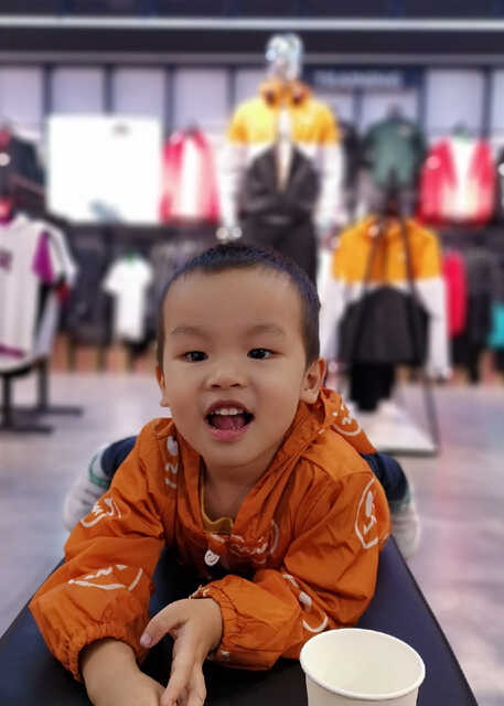 模特-