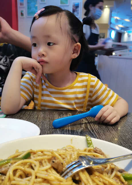 模特-