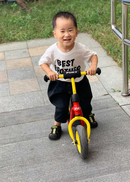 模特-