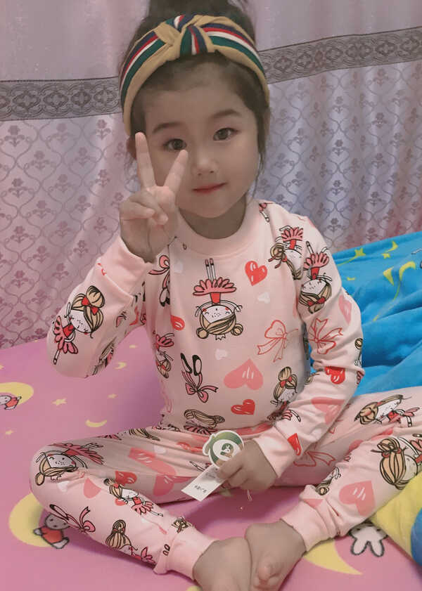模特-