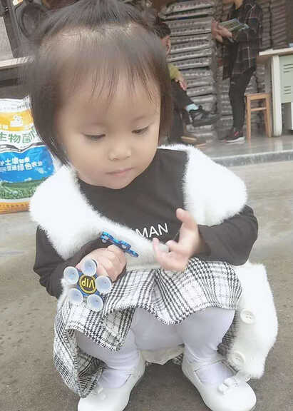 模特-