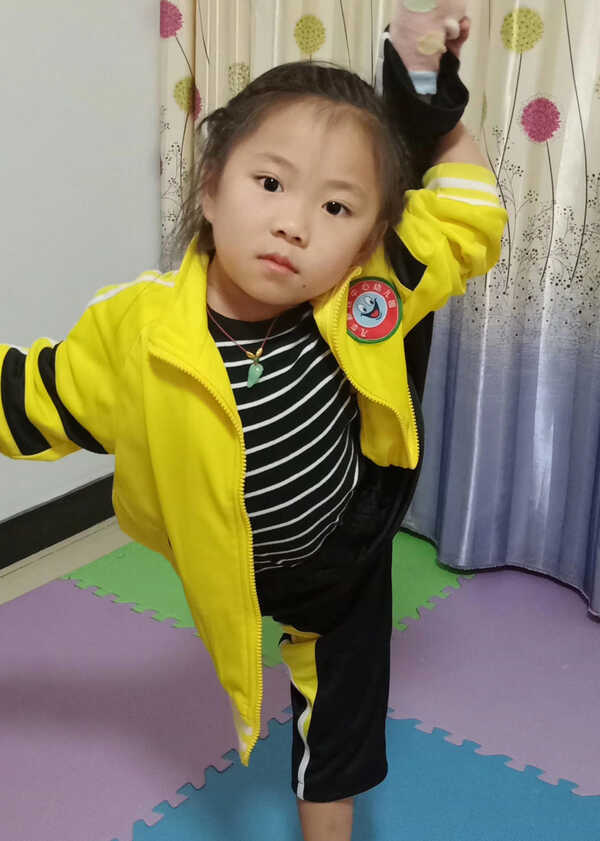 模特-