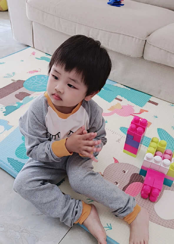 模特-