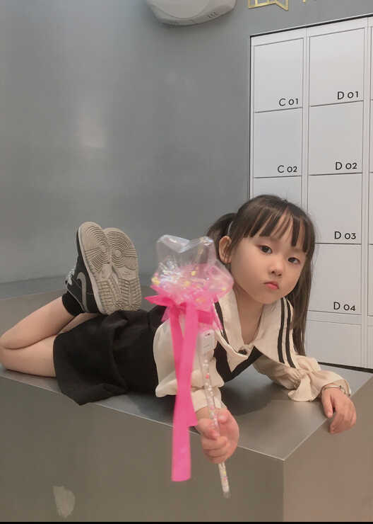 模特-