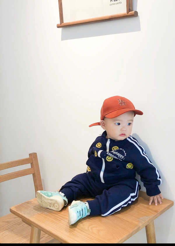 模特-