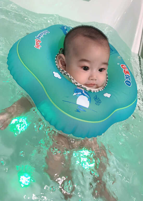 模特-