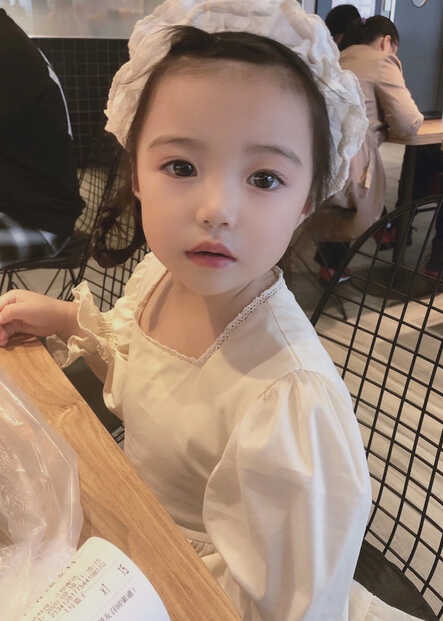 模特-