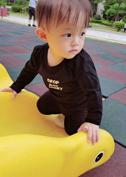 模特-