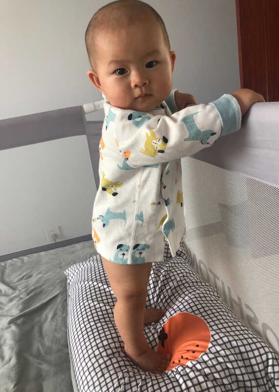 模特-
