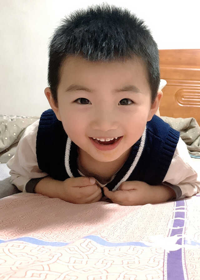 模特-