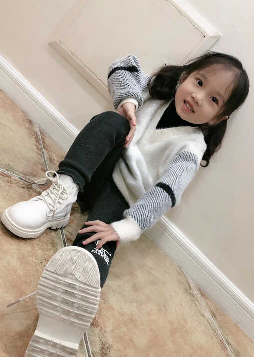 模特-