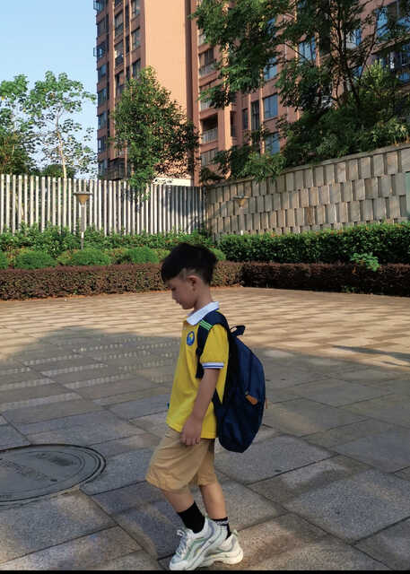模特-