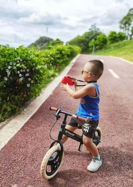 模特-