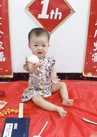模特-