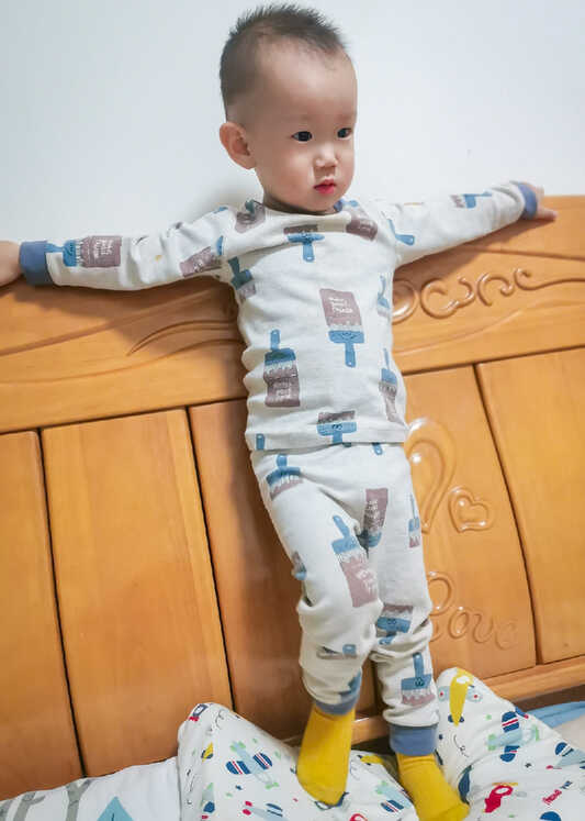 模特-