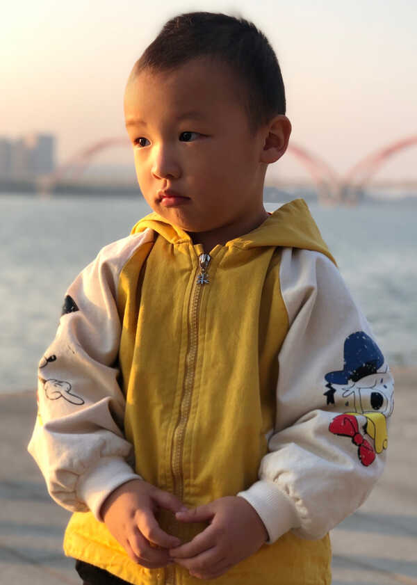 模特-