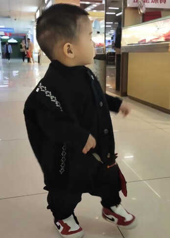 模特-