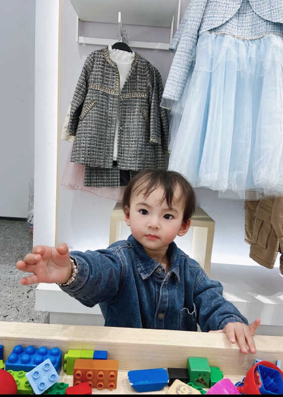 模特-