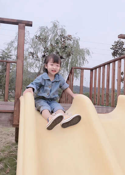 模特-