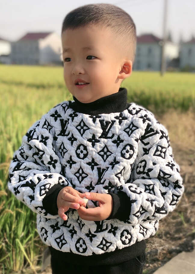模特-