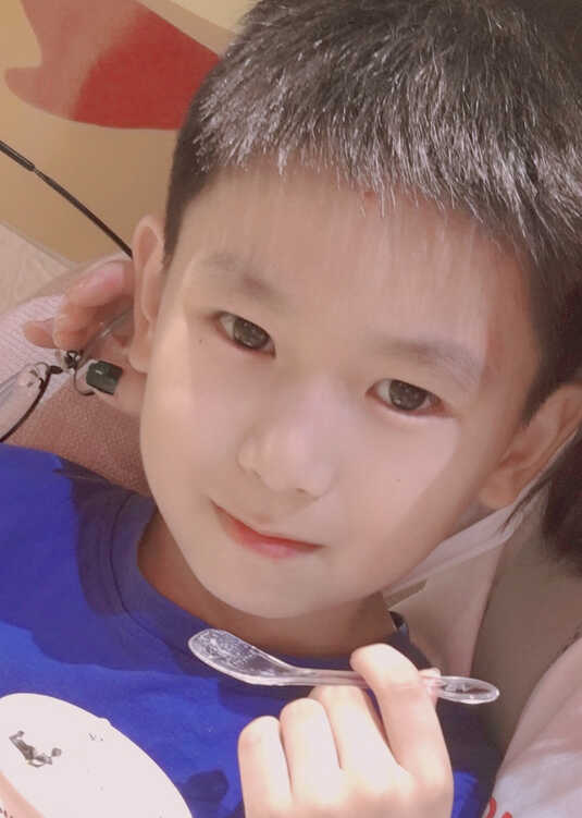 模特-