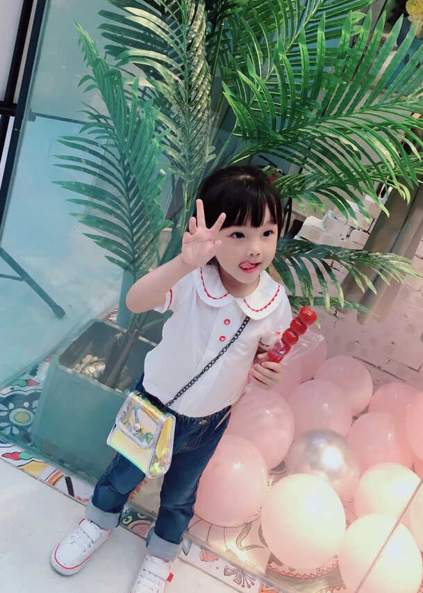 模特-