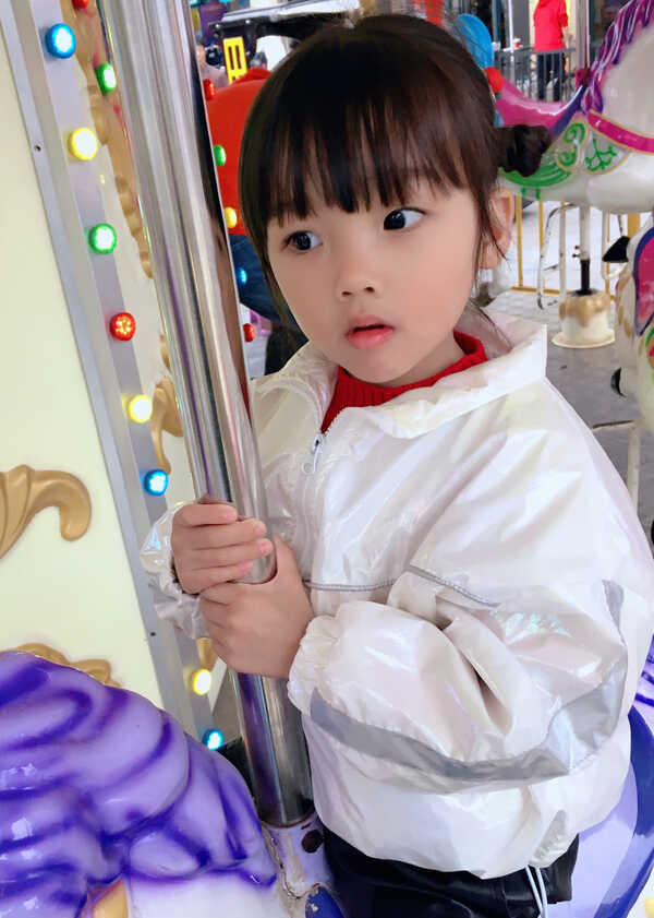 模特-