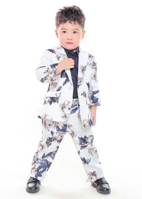 模特-