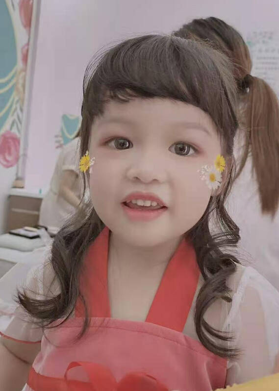 模特-