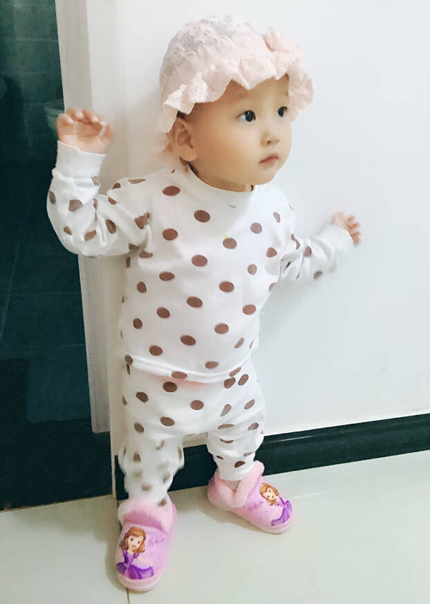 模特-