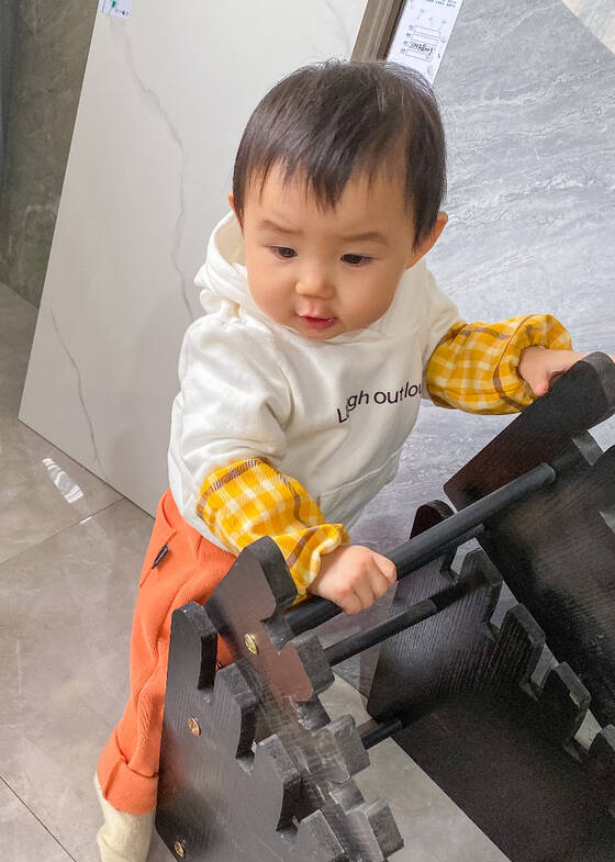 模特-