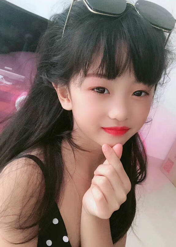 模特-