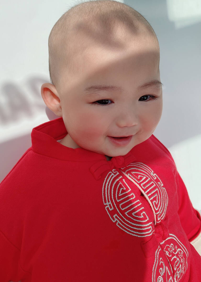 模特-