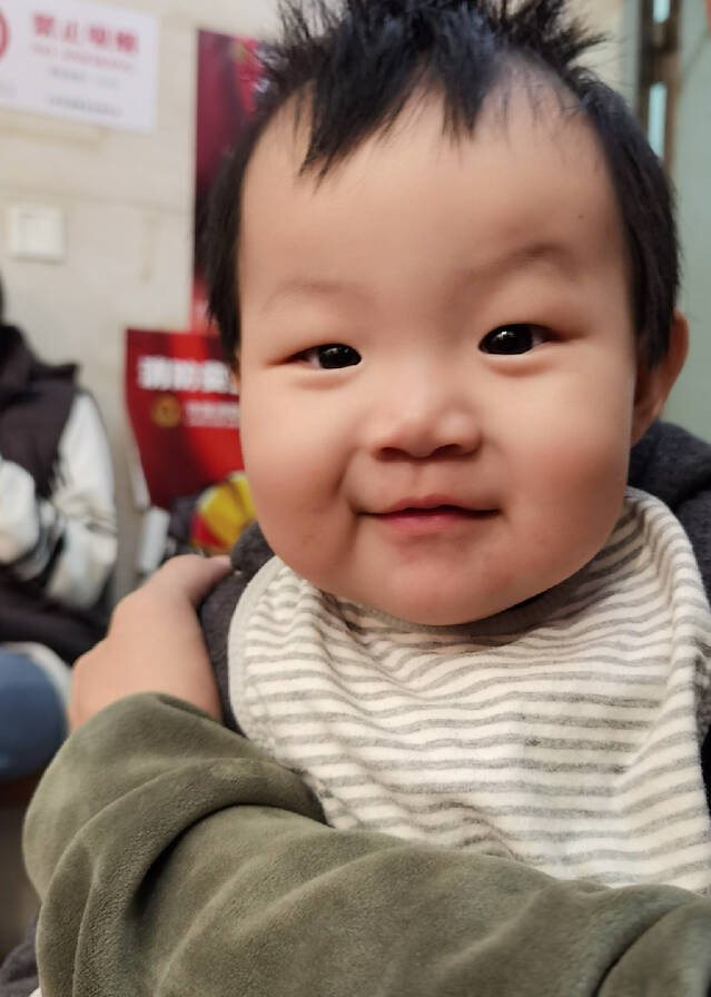 模特-