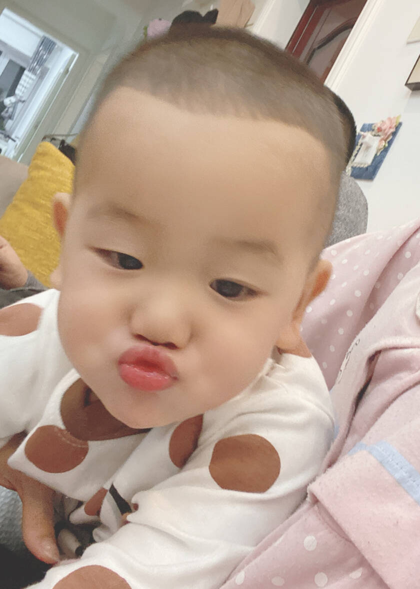 模特-