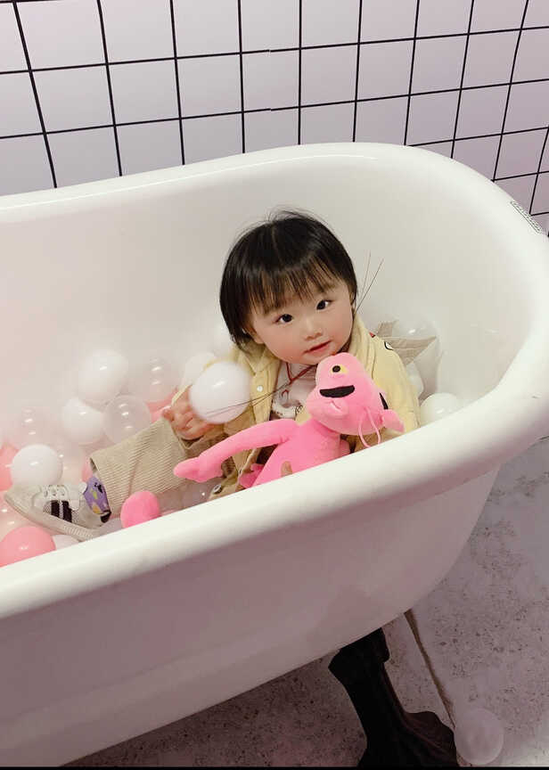 模特-
