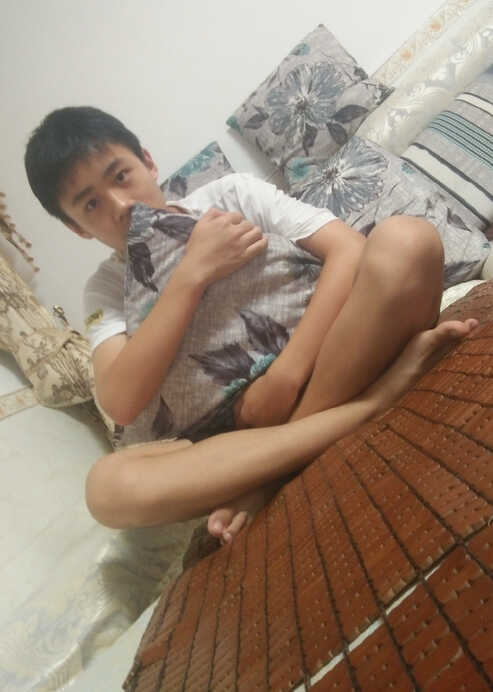 模特-