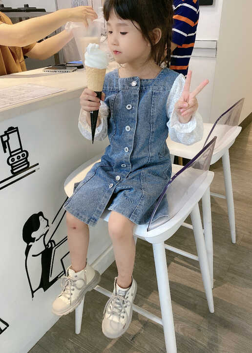 模特-