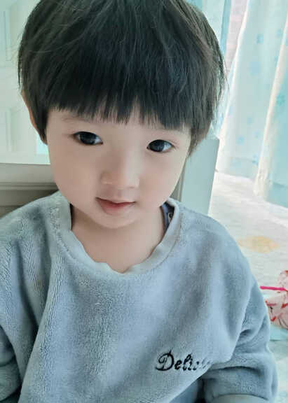 模特-
